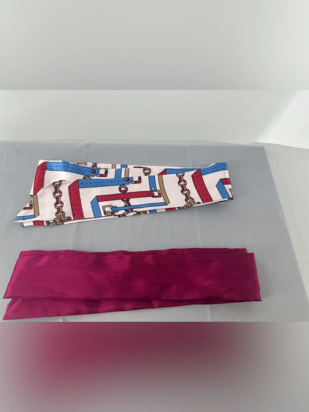Set of equestrian style satin twillys